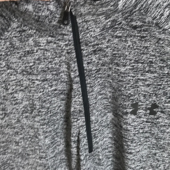 Under Armour, Men’s, Athletic Shirt, Black - Picture 6 of 8